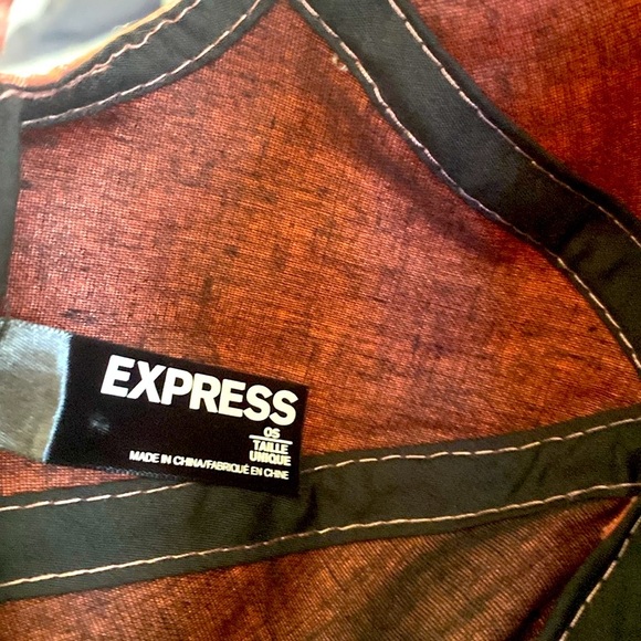 Express Pink Satin Hat - Picture 5 of 6